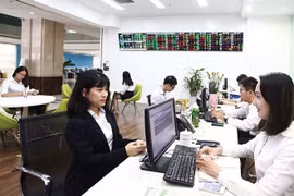 Stocks plummet on investor caution