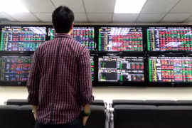 Shares up before holiday break