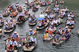 Trang An Festival begins in Ninh Binh