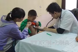 Ninh Binh: Needy children receive free heart checkups