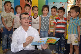 Australian aid supports 11 projects in Vietnam