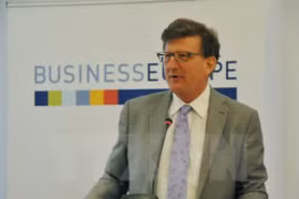 EU wants to enforce EVFTA as soon as possible: chief negotiator