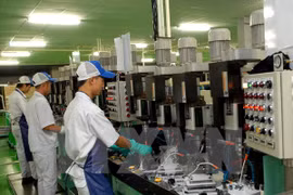 Ha Nam target 56.5 trillion VND in 2017 industrial production