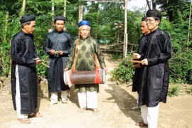 “Sac bua” singing recognised as national intangible cultural heritage
