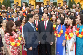 President urges more efforts to restructure businesses