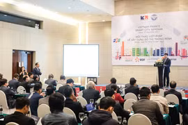 France shares experience in building smart cities
