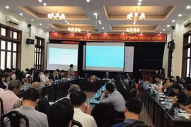 Forum seeks to tackle bottlenecks to boost growth in Vietnam
