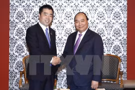 Prime Minister Nguyen Xuan Phuc begins visit to Osaka