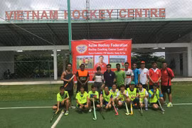 VN holds first ever field hockey coaching course