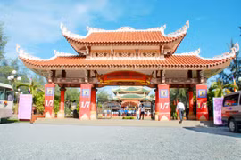 Poet Nguyen Dinh Chieu’s monument recognised as special relic site