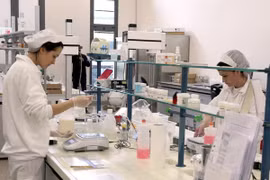 Italian cosmetic firm to increase investment in Vietnam