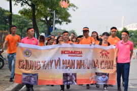 Hanoi: 3,000 people take walk for AO/Dioxin victims 