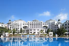 Quang Ninh moves to develop luxury tourism