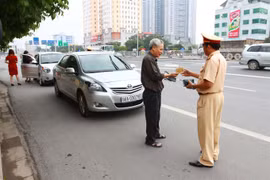 Police mull automatic fine collection for cars