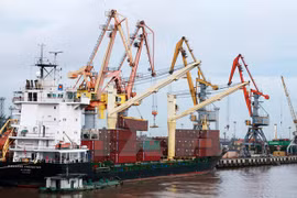 Laos speeds up implementation of seaport agreement with Vietnam