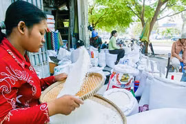 Bangladesh to buy Cambodian rice