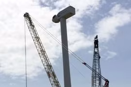 Ninh Thuan: First wind power turbines installed