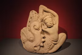 Vietnamese archaeological treasures continue tour of Germany