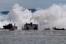 Indonesia, Philippines launch joint patrol to tackle IS threat