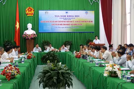 Can Tho works to remove institutional barriers for growth