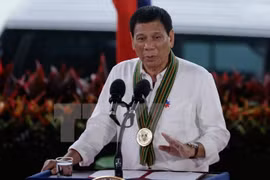 Philippines dismisses 100 policemen for using drugs