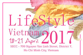 Int’l handicraft expo attracts crowd of exhibitors