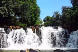 Tuyen Quang calls for investment in tourism sector