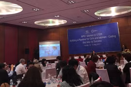 Empowering women in science through entrepreneurship