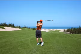 Amateur golfer championship attracts 120 players