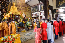 Vietnamese culture features Buddhist legacy