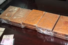 Dien Bien province police arrest drug traffickers
