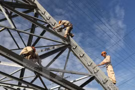 Nearly 135 trillion VND invested in power projects in 2016