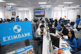 Eximbank to divest capital from Sacombank