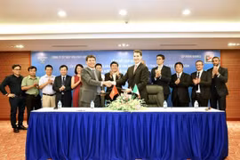 Contract signed for world’s most modern hot-rolled mill