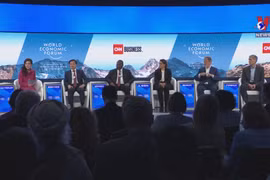 Deputy PM busy on opening day of 52nd WEF annual meeting