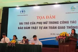 Forum discusses improving women’s role in traffic safety