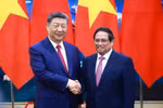 Party General Secretary To Lam holds talks with Chinese Party General Secretary and President of China Xi Jinping (Photo: VNA)