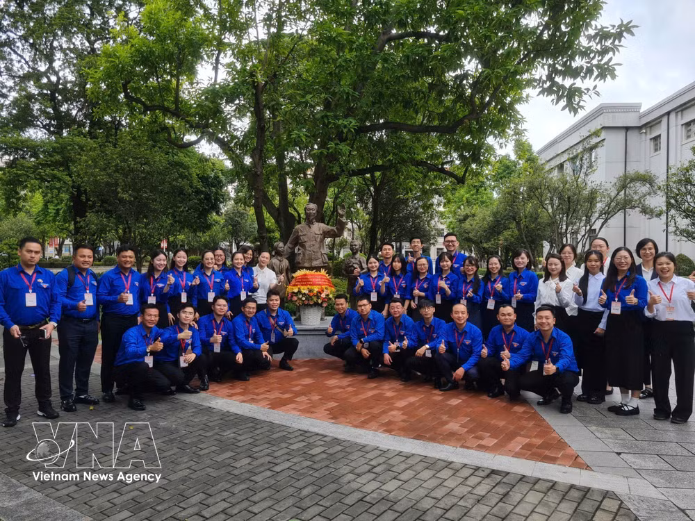 vnanet-vietnam-youth-in-china.jpg