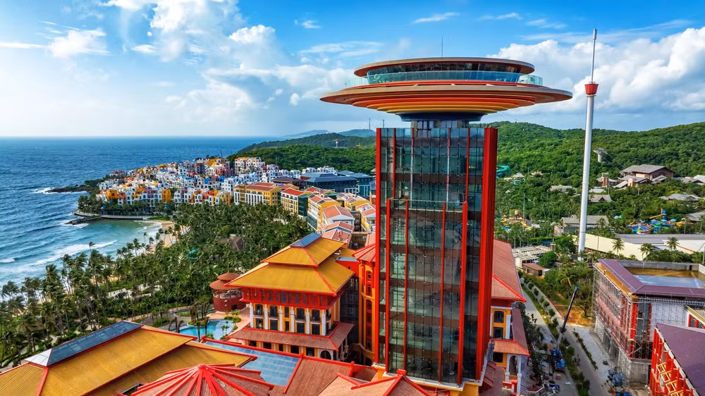 Gallery - A giant “Mysterious object” spotted on Hon Thom, Phu Quoc  - image 3