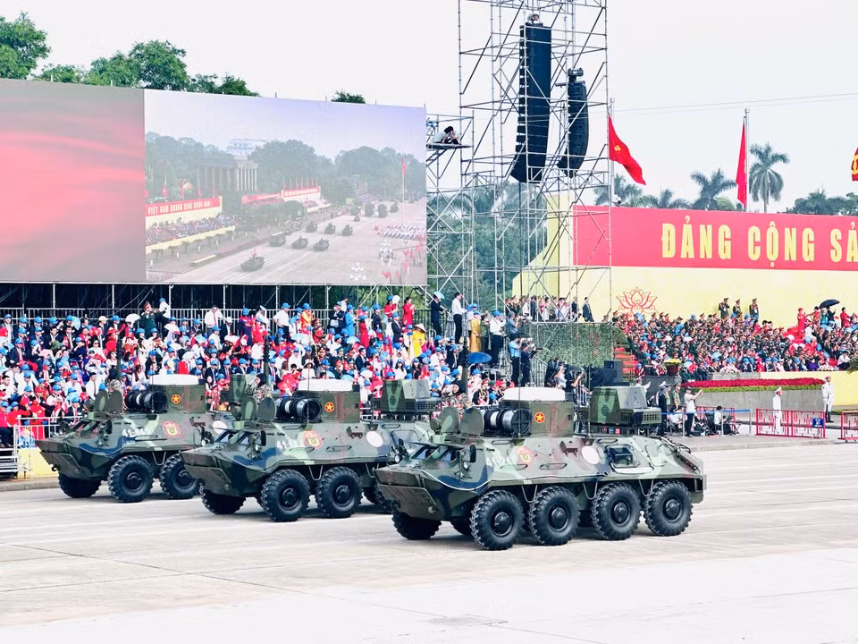 The parade formations recreate and affirm the monumental scale and great significance of the August Revolution, which led to the establishment of the Democratic Republic of Vietnam. (Photo: VietnamPlus)