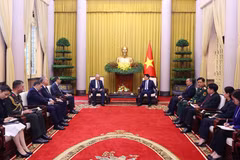 State President greets Defence Minister of Türkiye
