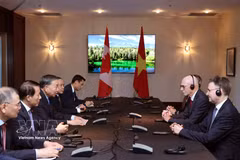 At the meeting between General Secretary of the Communist Party of Vietnam Central Committee and President To Lam and Concordia University President and Vice-Chancellor Graham Carr in Canada on September 25 (local time) (Photo: VNA)
