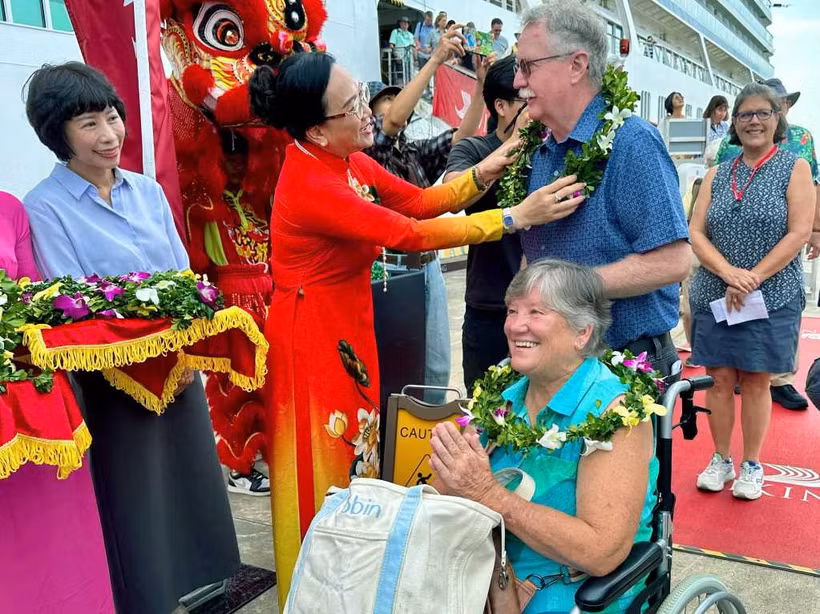 Quang Ninh to attract more foreign tourists by year-end (Photo: quangninh.gov.vn)