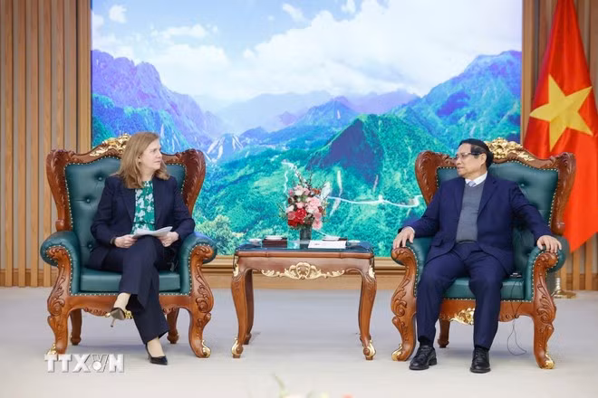 thu-tuong-pham-minh-chinh-lynn-maxwell-2.jpg