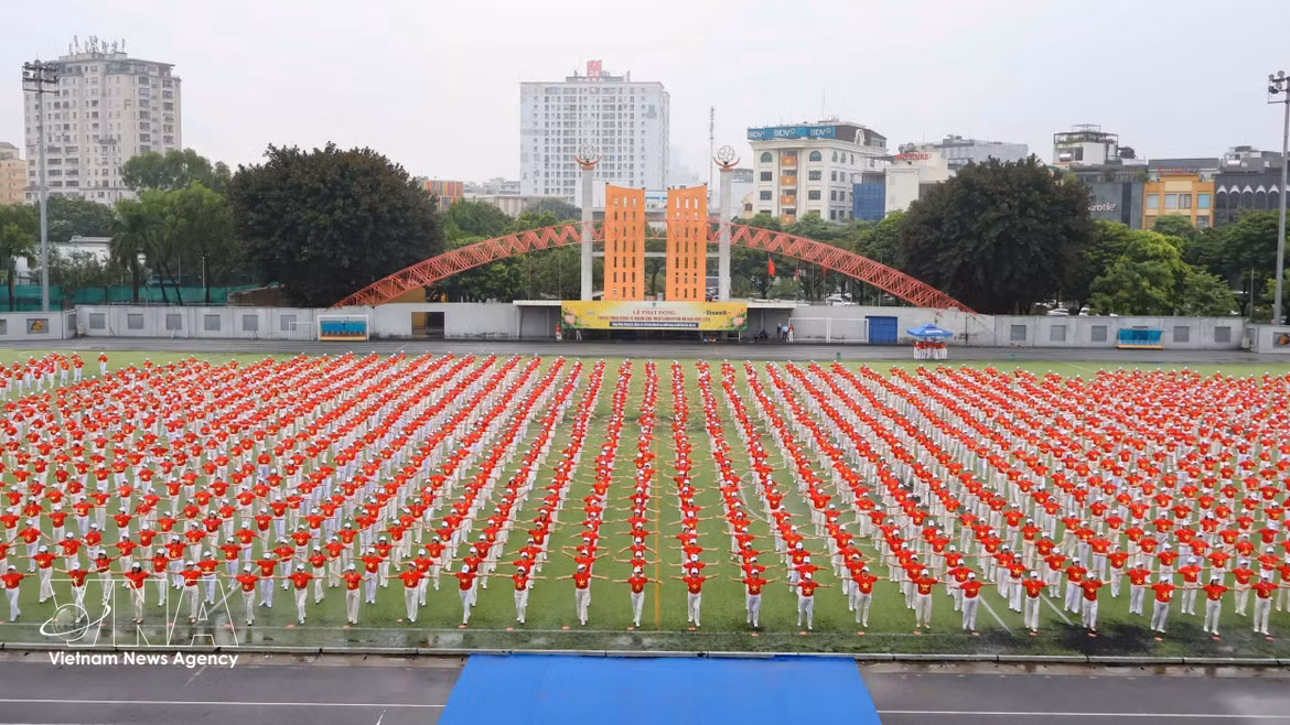 Vietnam record set for largest dance performance by older people 