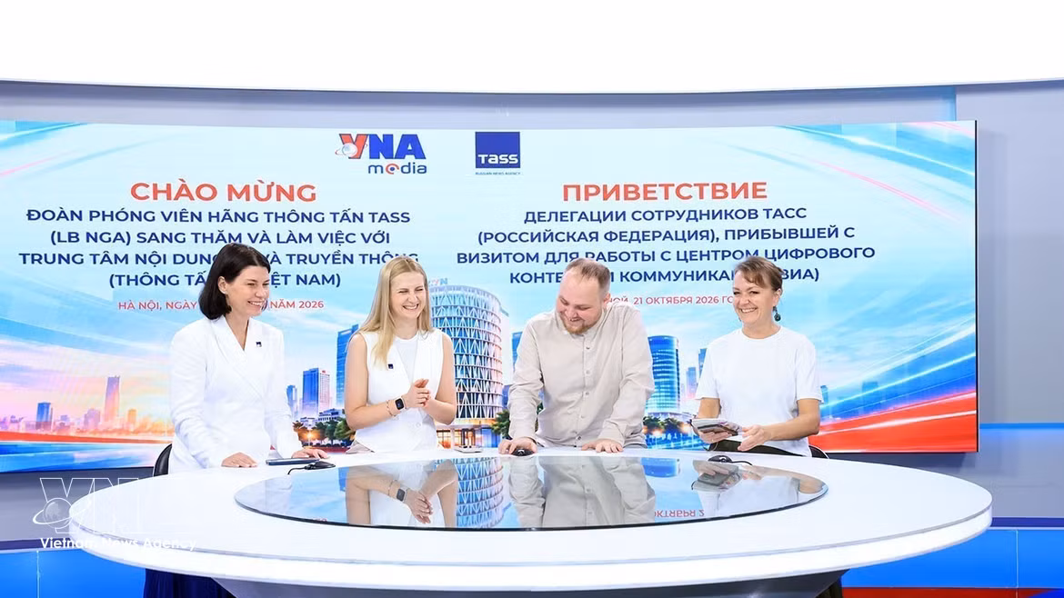 Vietnam News Agency, Russia’s TASS exchange journalistic expertise
