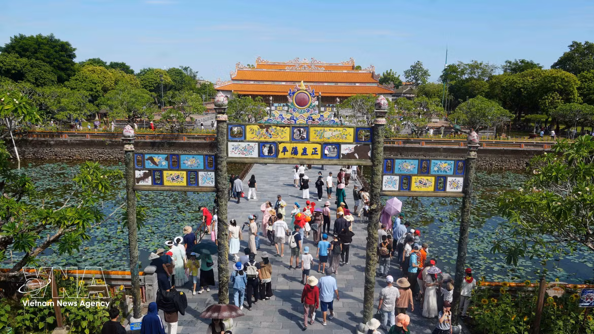 Tourism booms in Hue during National Day holiday