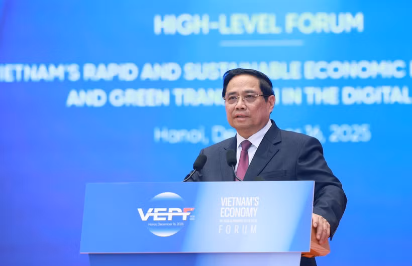 Prime Minister Pham Minh Chinh speaks at the high-level plenary session of the Vietnam Economy in 2025 and Prospects in 2026 Forum (VEPF) in Hanoi on December 16. (Photo: VNA)