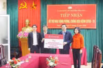 COVID-19: Agribank hands over 800 mln VND to Vinh Phuc 