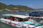 New 12-dock tourist pier on trial run in Nha Trang